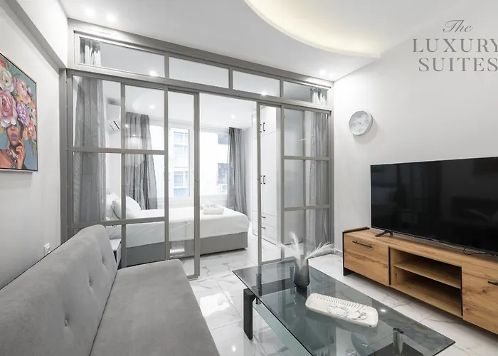 Danae, The Luxury Apartament *